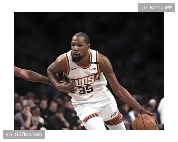 杜兰特无暂停叫暂停暴露沟通问题 球员教练裁判信息同步重要性凸显